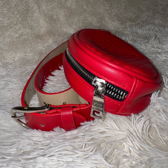 Red Quilted Crossbody Bag - Picture 3 of 4